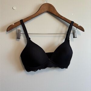 Joe Fresh Comfy Wireless Lace Soft Light Support Adjustable Bra Black